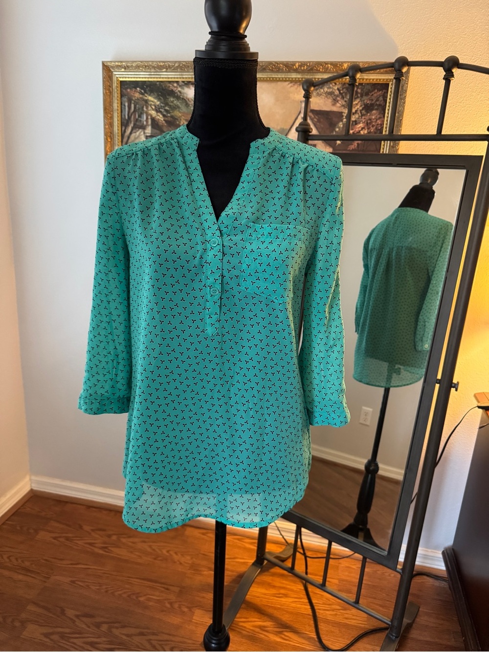 Maurices Teal Printed Split V-Neck Blouse